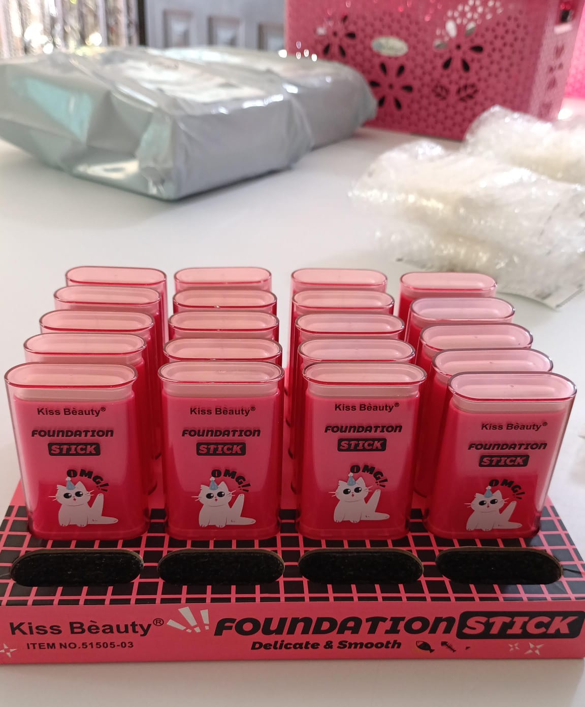 Base en Barra Piel de Porcelana · Kiss Beauty